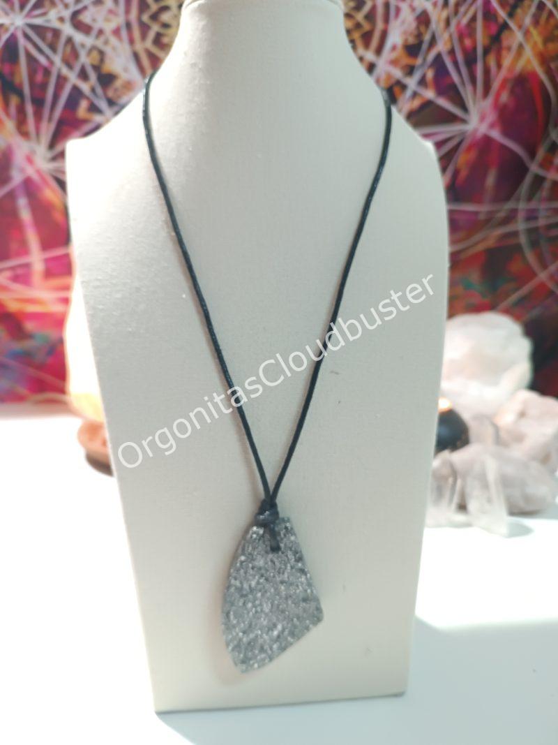 Orgonita / Electronite Colgante Abstracto Grande - Imagen 3