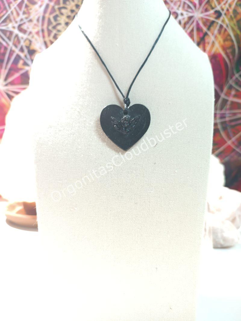 Colgante Corazón Ángel Orgonita MAGNETITA - Imagen 3