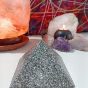 Orgonita / Electronite Pirámide Super Grande 4 lados