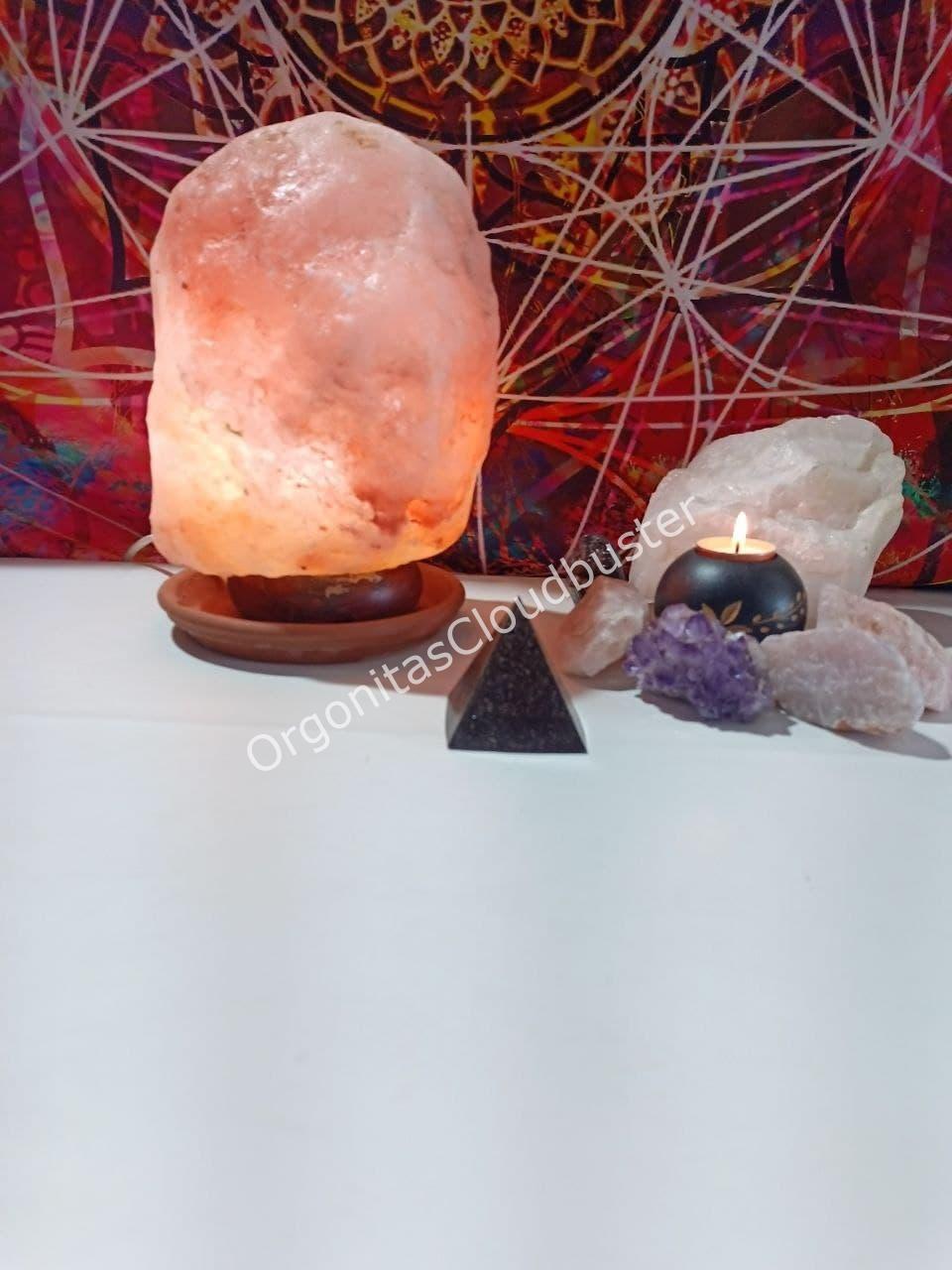 Orgonita VIRUTA DE HIERRO Pirámide mediana 4 lados - Imagen 3