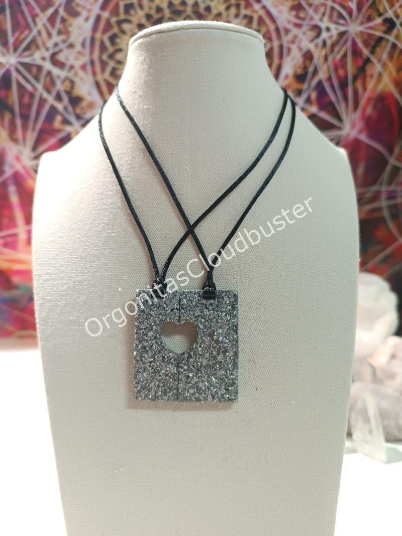 Orgonita / Electronite colgante corazón divisible
