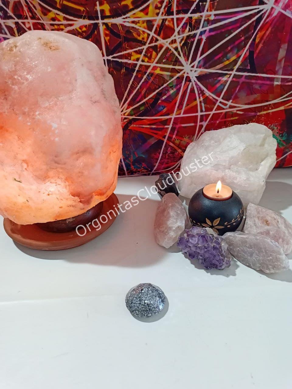 Orgonita / Electronite Pirámide diamante pequeña - Imagen 3