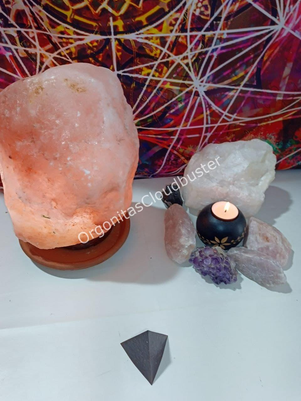 Orgonita VIRUTA DE HIERRO Pirámide 3 lados - Imagen 4