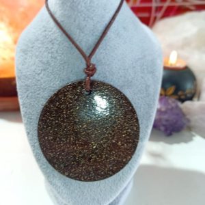Orgonita VIRUTA PEQUEÑA DE HIERRO colgante Círculo Super Grande