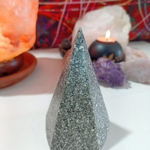 Orgonita / Electronite Pirámide formato Pentagonal