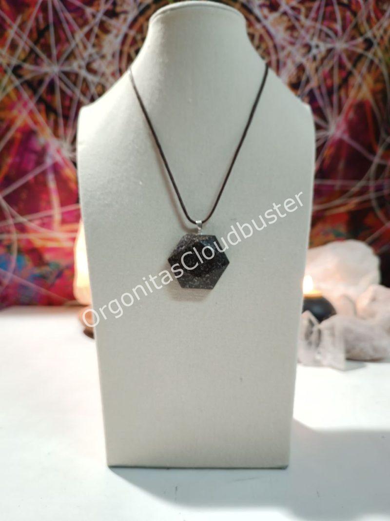 Orgonita VIRUTA PEQUEÑA DE HIERRO colgante Hexágono - Imagen 2