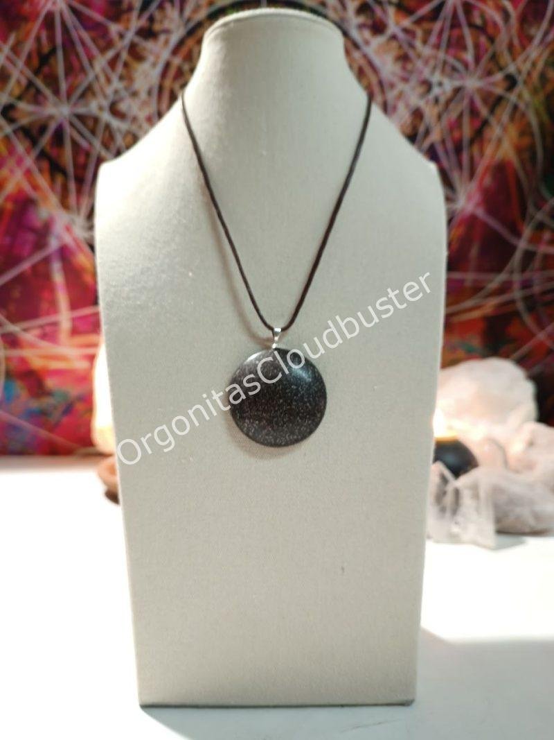 Orgonita VIRUTA PEQUEÑA DE HIERRO colgante Semicírculo Grande - Imagen 2