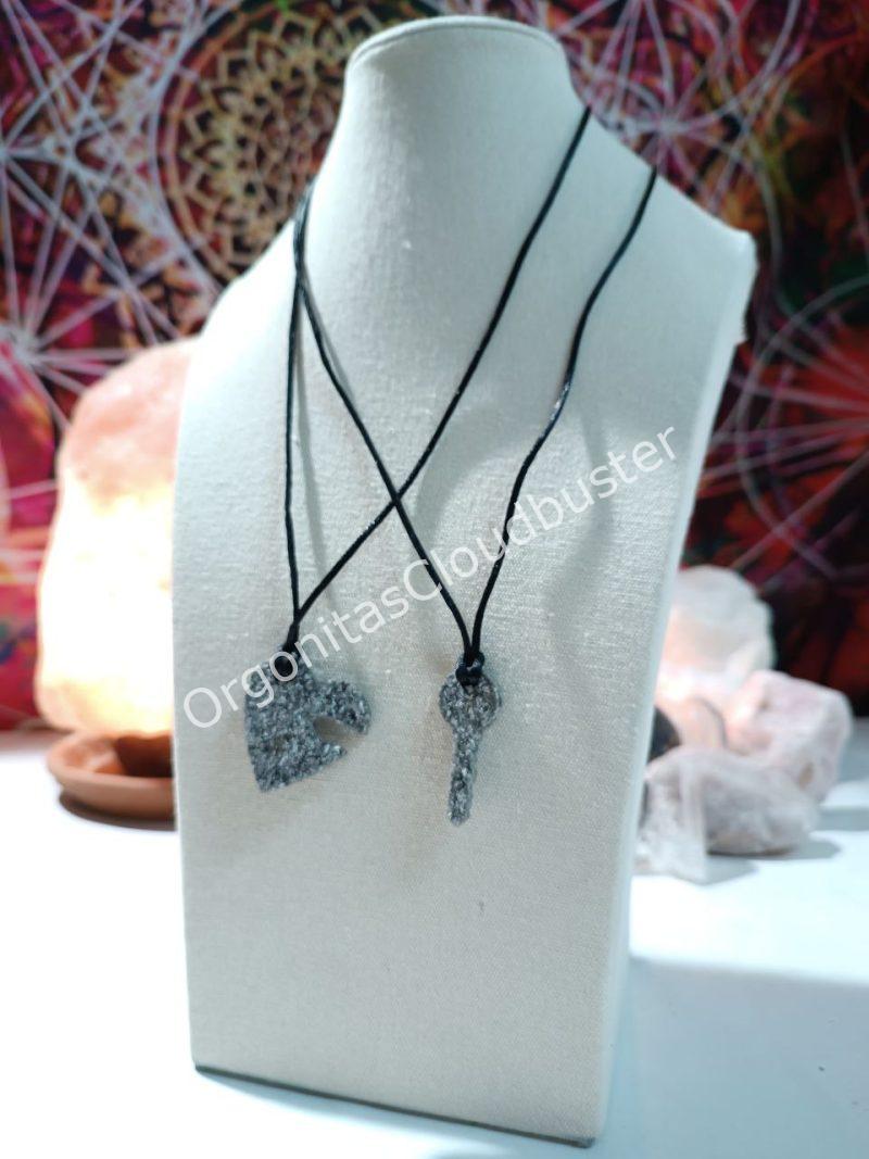 Orgonita / Electronite Colgante corazón y llave - Imagen 4