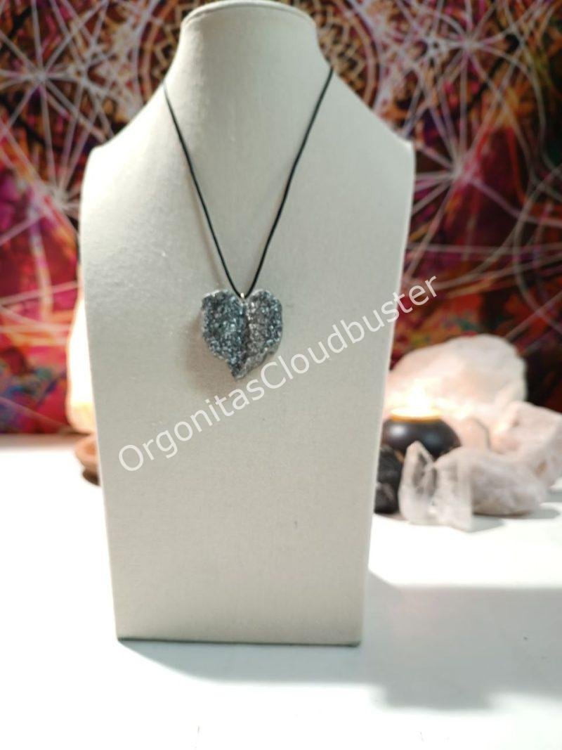 Orgonita / Electronite Colgante Hoja Corazón - Imagen 2